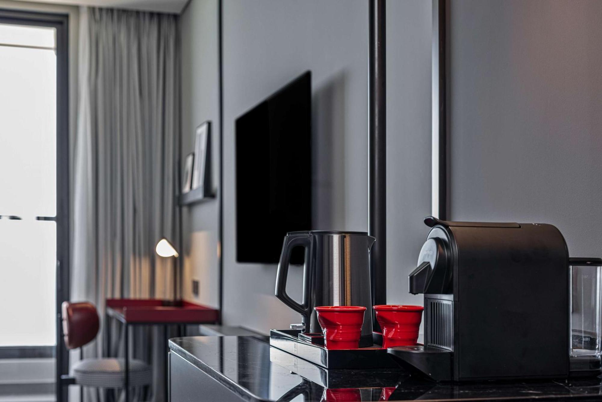 Готель Radisson Red Danang Екстер'єр фото