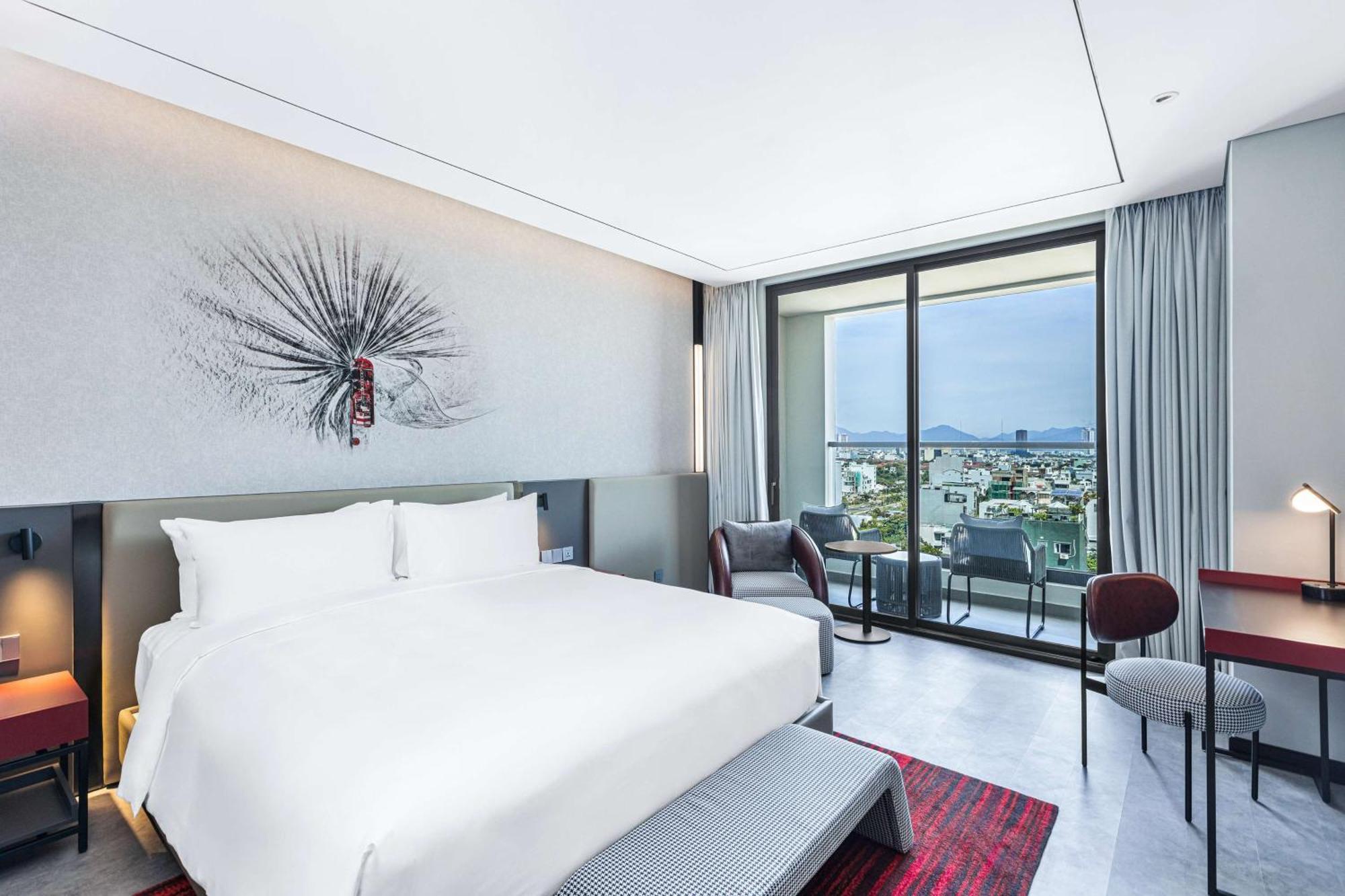 Готель Radisson Red Danang Екстер'єр фото