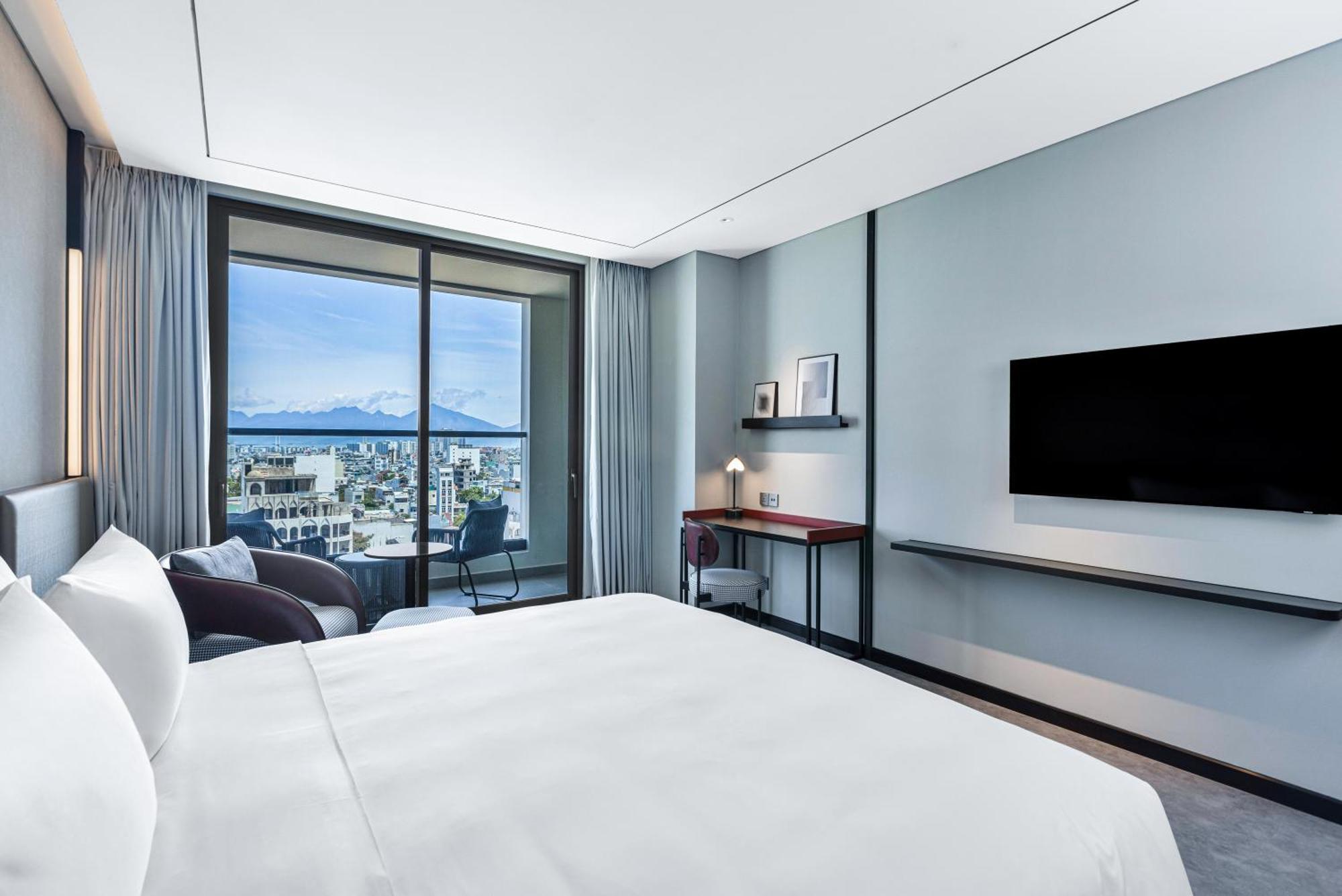 Готель Radisson Red Danang Екстер'єр фото